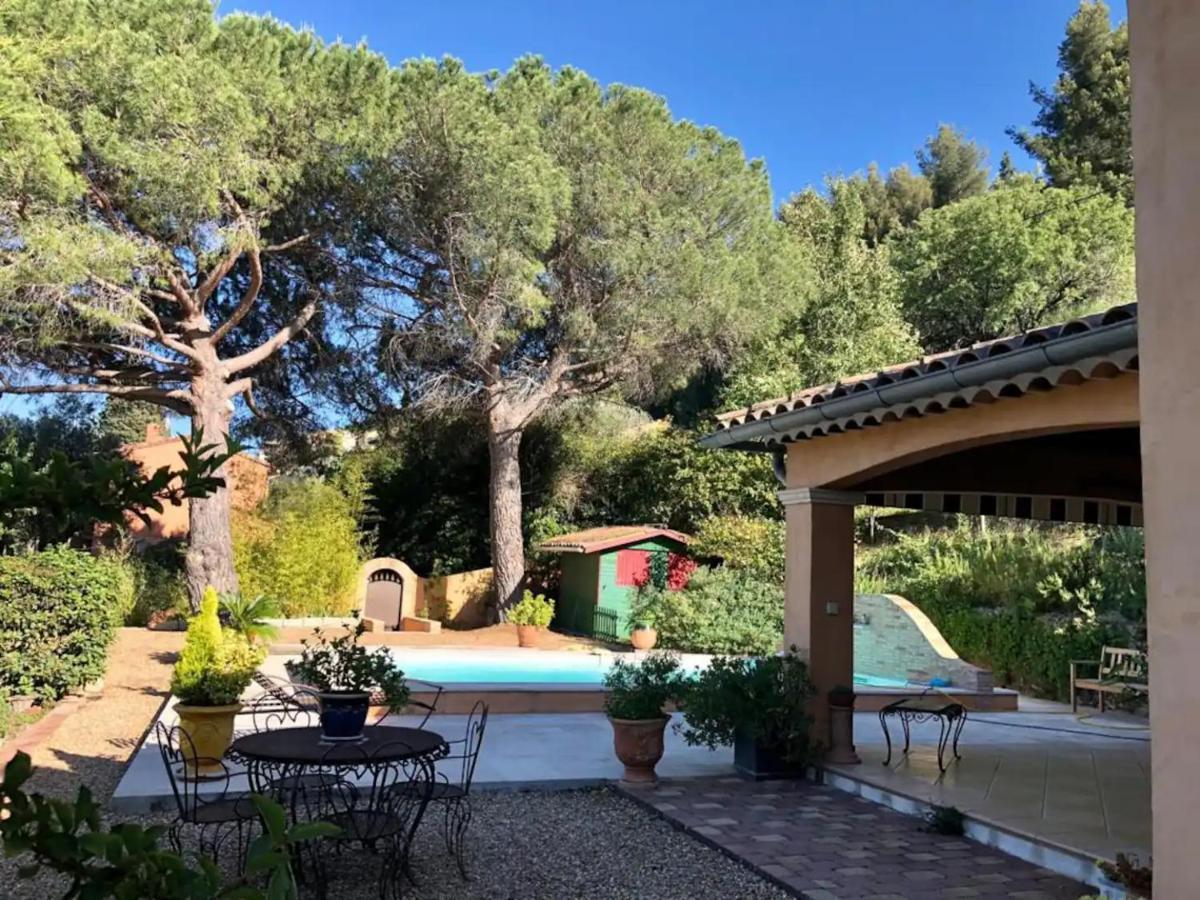 Agreable Chambre D'Hotes Avec Piscine Bed and Breakfast Le Beausset Εξωτερικό φωτογραφία