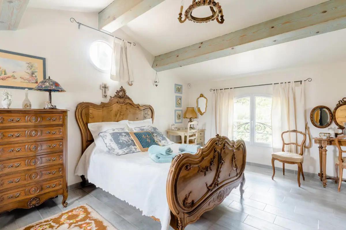 Agreable Chambre D'Hotes Avec Piscine Bed and Breakfast Le Beausset Εξωτερικό φωτογραφία